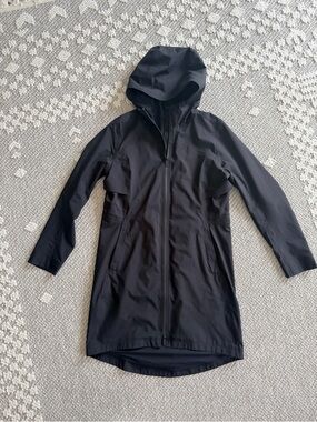 Lululemon Rain Rebel Jacket